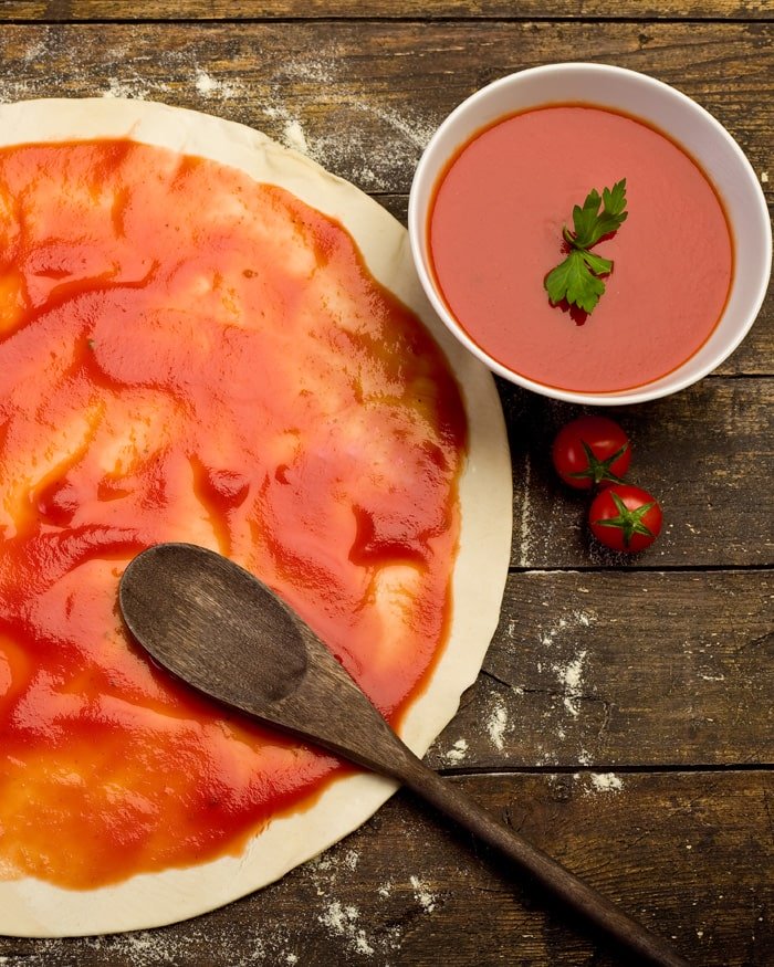 Sauce tomate rapide pour pizza